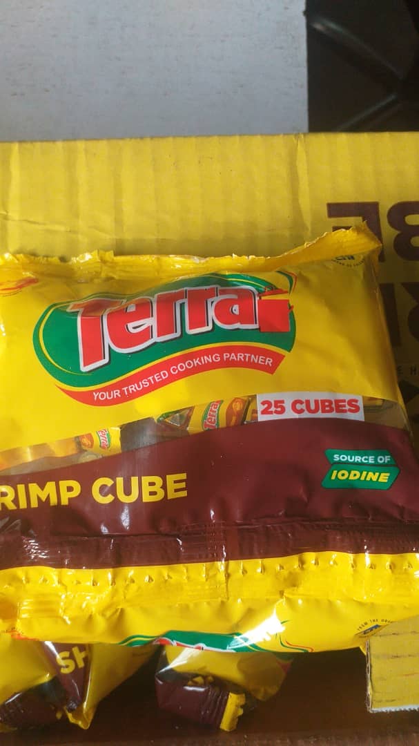 Terra Shrimp Cube 4g by 25